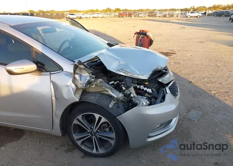 2014 Kia Forte Ex z USA, uszkodzony, nr VIN KNAFX4A83E5085487